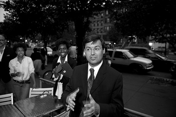 Political campaign comes to Harlem