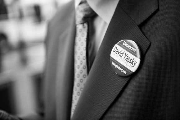 Political campaign comes to Harlem