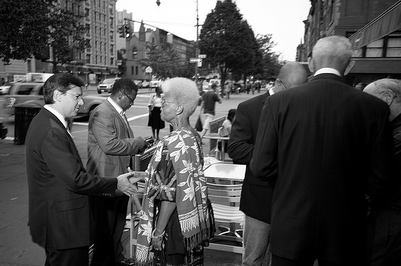 Political campaign comes to Harlem