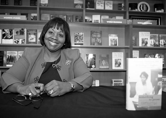 Yvonne S. Thorton M.D.  at the Hue-Man Book store in Harlem on January 10, 2011.